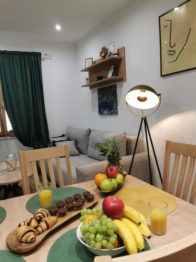 Apartmani Tripalo Имотски Екстериор снимка