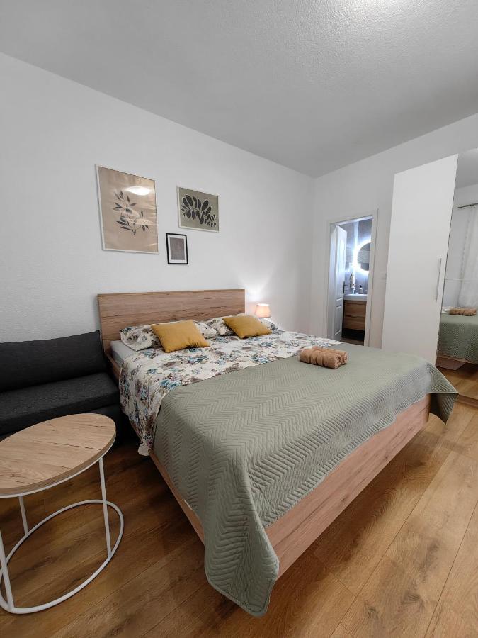 Apartmani Tripalo Имотски Екстериор снимка